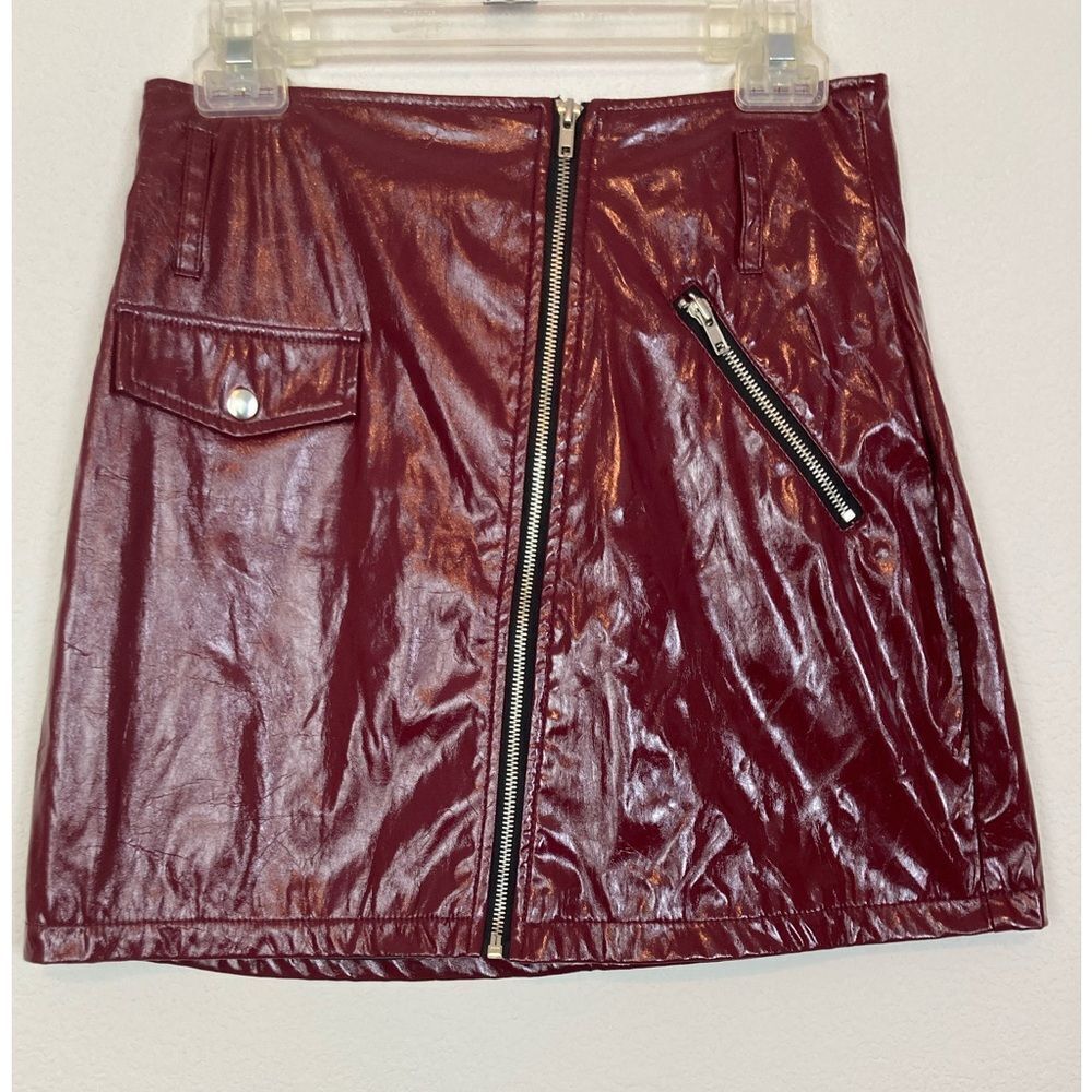 NWT Burgundy shiny Faux Leather Mini Skirt with Zip front & pocket